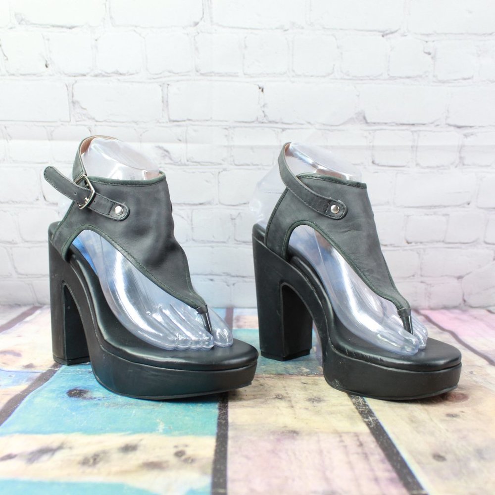 JEFFREY CAMPBELL T Thong High Heel Sandals 8.5 B - Picture 3 of 9